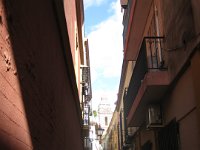 SevillaDays 022  And somewhere in these alleys there is a church, but not with a usual tower and bell or something.